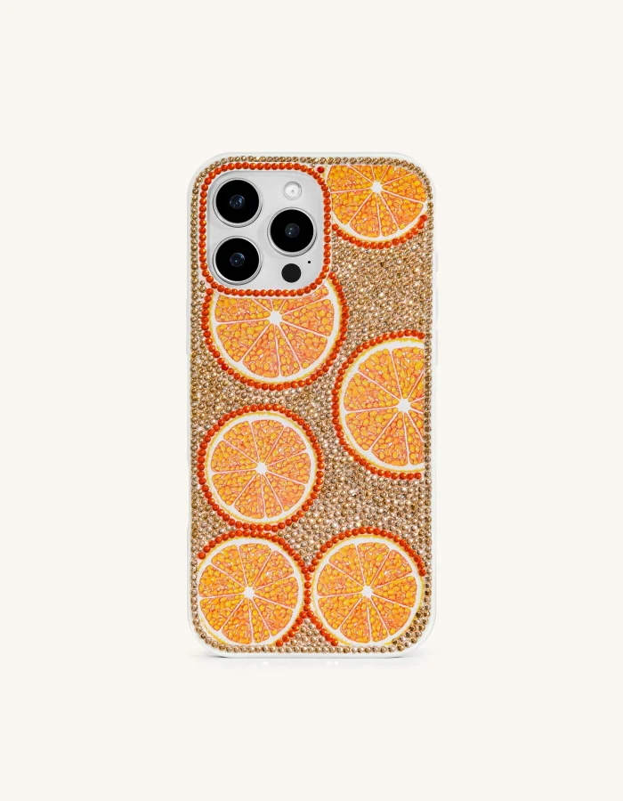 Coque tendance avec design fruité aux couleurs vitaminées, idéale pour un style frais et original.